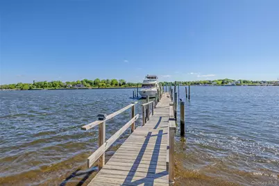 53 Old Neck Road S, Center Moriches, NY 11934 - Photo 37