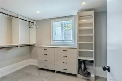 53 Old Neck Road S, Center Moriches, NY 11934 - Photo 27