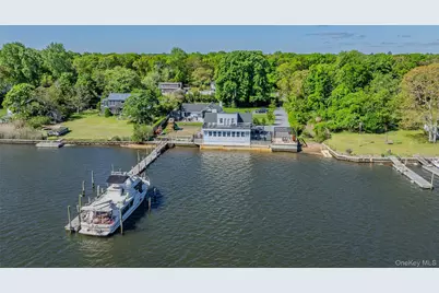 53 Old Neck Road S, Center Moriches, NY 11934 - Photo 43