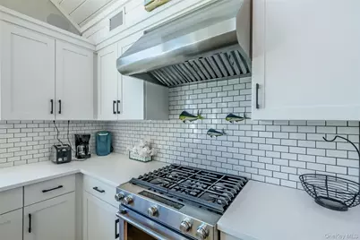 53 Old Neck Road S, Center Moriches, NY 11934 - Photo 21