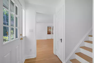 355 Sprain Road, Yonkers, NY 10710 - Photo 5