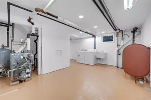 355 Sprain Rd, Yonkers, NY 10710 - Photo 25