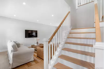 9 Fanning Avenue, Hampton Bays, NY 11946 - Photo 9