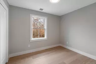 9 Fanning Ave, Hampton Bays, NY 11946 - Photo 17