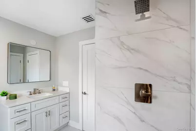 9 Fanning Avenue, Hampton Bays, NY 11946 - Photo 11