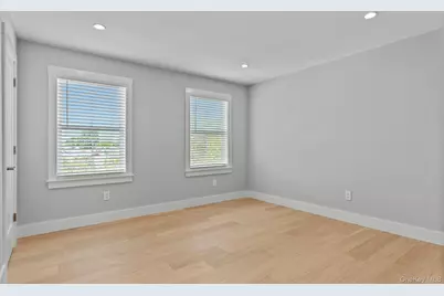 7 Fanning Avenue, Hampton Bays, NY 11946 - Photo 13