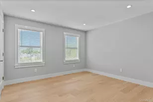 7 Fanning Ave, Hampton Bays, NY 11946 - Photo 13