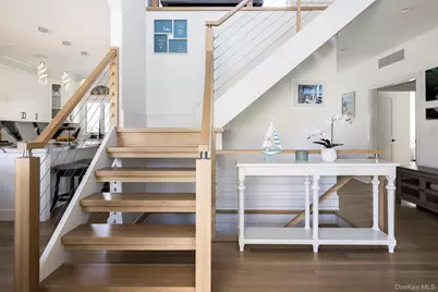 9 Jennifers Path, Quiogue, NY 11978 - Photo 13