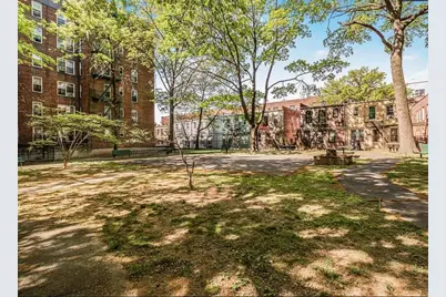 1475 Thieriot Avenue #4J, Bronx, NY 10460 - Photo 9