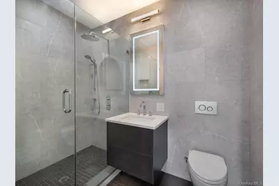 21-31 Shore Boulevard #2D, Astoria, NY 11105 - Photo 5