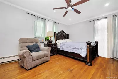 3152 Randall Avenue, Bronx, NY 10465 - Photo 25