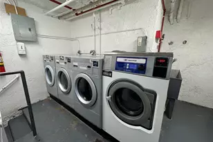 84-50 169th St, Jamaica, NY 11432 - Photo 13