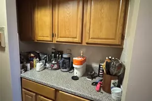 84-50 169th St, Jamaica, NY 11432 - Photo 5