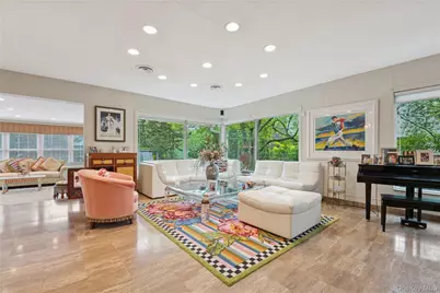 1302 Azure Place, Hewlett, NY 11557 - Photo 9