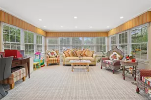 1302 Azure Pl, Hewlett, NY 11557 - Photo 11