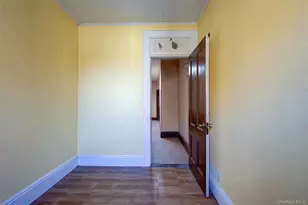 25-35 Crescent St, Astoria, NY 11102 - Photo 27