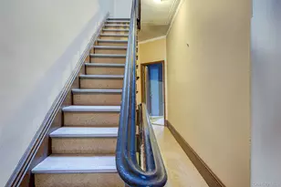 25-35 Crescent St, Astoria, NY 11102 - Photo 19