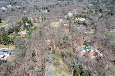 1622 Old Cedar Swamp Road, Glen Head, NY 11545 - Photo 7