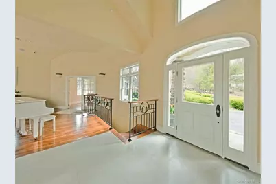 16 Deforest Drive, South Fallsburg, NY 12779 - Photo 9