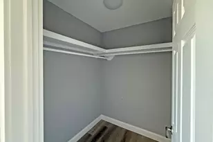 19 Kroemer Ave, Riverhead, NY 11901 - Photo 19