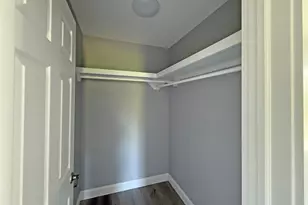 19 Kroemer Ave, Riverhead, NY 11901 - Photo 27