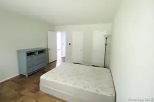 5 Anchorage Ln, Oyster Bay, NY 11771 - Photo 7