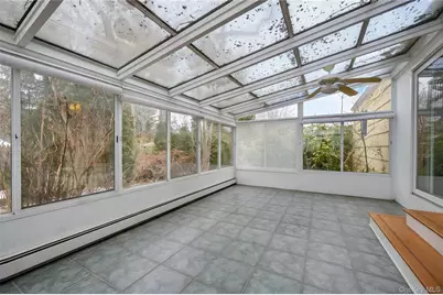 8 Crestwood Drive, Huntington Station, NY 11746 - Photo 23