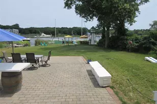 118 Overlook Dr, Aquebogue, NY 11931 - Photo 5