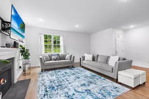 214 Phillips St, Middletown, NY 10940 - Photo 9