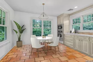 1 Breeze Hill Rd, Northport, NY 11768 - Photo 5