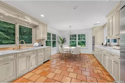 1 Breeze Hill Road, Northport, NY 11768 - Photo 7