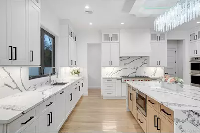 412 Mill River Road, Oyster Bay, NY 11771 - Photo 13