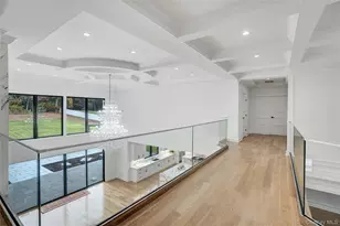 412 Mill River Rd, Oyster Bay, NY 11771 - Photo 19