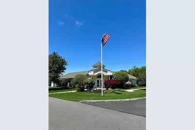 1403 Pebble Beach Path, Riverhead, NY 11901 - Photo 31