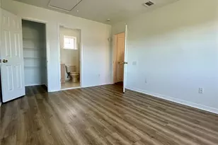 1403 Pebble Beach Path, Riverhead, NY 11901 - Photo 25