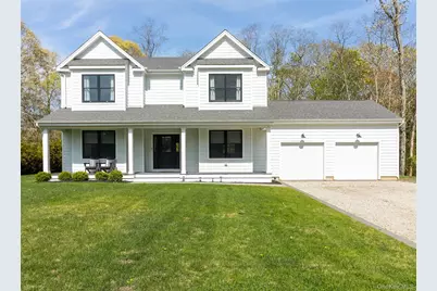 580 Stars Road, East Marion, NY 11939 - Photo 1