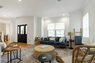 580 Stars Road, East Marion, NY 11939 - Photo 7