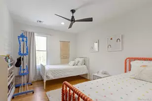 580 Stars Rd, East Marion, NY 11939 - Photo 13