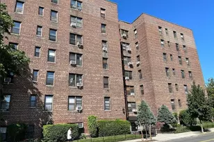 84-23 Manton St, Briarwood, NY 11435 - Photo 1