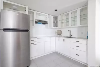 57305 Route 48, Greenport, NY 11944 - Photo 31