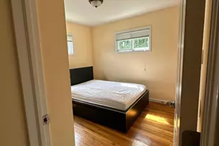 28 Glenda Dr, Deer Park, NY 11729 - Photo 3