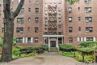 83-75 118th Street #4H, Kew Gardens, NY 11415 - Photo 1