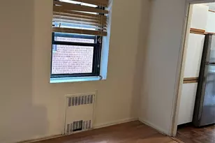 8375 118th St, Kew Gardens, NY 11415 - Photo 7