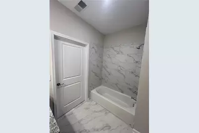 313 Tower Ridge Circle, Middletown, NY 10941 - Photo 5