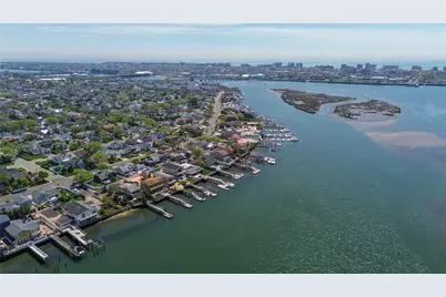 208 Block Lane, Island Park, NY 11558 - Photo 35