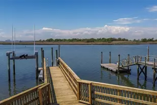 208 Block Ln, Island Park, NY 11558 - Photo 29