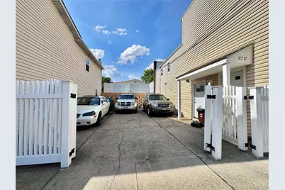 87-17 95th Ave, Ozone Park, NY 11416 - Photo 15