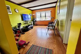 87-17 95th Ave, Ozone Park, NY 11416 - Photo 9