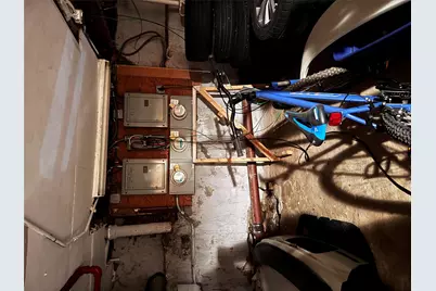 87-17 95th Ave, Ozone Park, NY 11416 - Photo 17