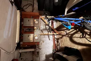 87-17 95th Ave, Ozone Park, NY 11416 - Photo 17